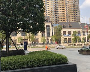次新小区洋房品质小区近地铁