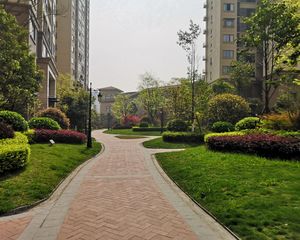龙光君悦华庭一期4室2厅东南