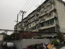 低楼层+《南北通》+ 《地铁口》