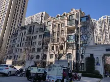 洋房社区,洋房顶楼调高视野开阔,精装修邻包入住