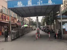 近地铁,精装修,双南户型,配套齐全