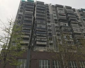 怡泰花园1室1厅东南