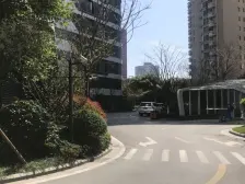 东边套全明,罕有放盘,私密性好,看房方便,老静安