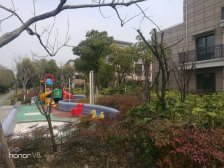 品质小区,中式风格,主卧朝南,大平层,采光充足