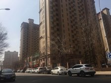 不吃差价 不收返费 东亚五期 大两室户型 精装 随时看