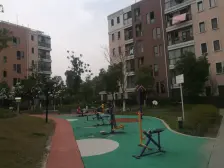 安亭新镇德系小镇 宾根花园 居住舒适洋房叠拼别墅小区