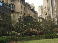 君领朝阳装修洋房四房,中间楼层,房东诚心卖