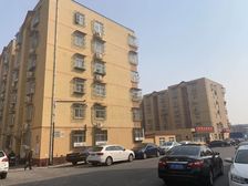 南北通透三居室,采光好,视野宽阔,看房方便