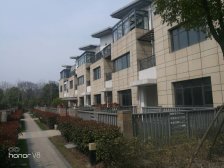 采光充足,叠加别墅,精装修,带露台,环境优美,主卧朝南
