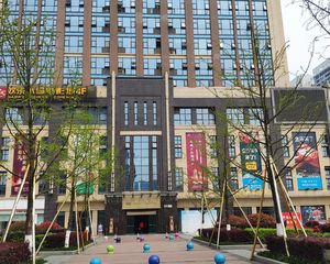 德坤新天地1室1厅东南
