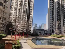 边户,次新,电梯洋房 小区露台 旁边公园