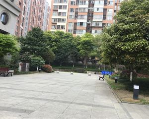 维多利亚富御3室2厅南