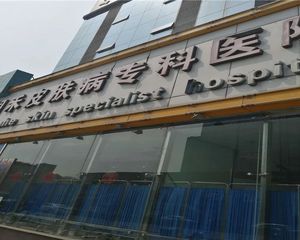 棕南俊园5室2厅东