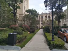 高档小区,一室户电梯高楼层,采光无遮挡!