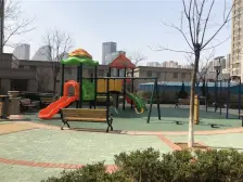 三室两厅一卫 中间楼层 采光好