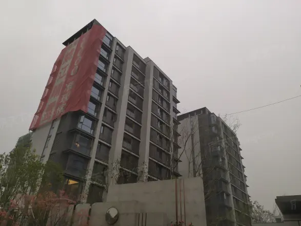 荣安姚江晴雪