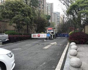 香樟林 3室1厅 东北