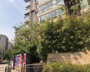 嘉和小区5室2厅东南