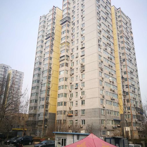 金顶街二区2室1厅1卫西朝向5600.00元/月出租