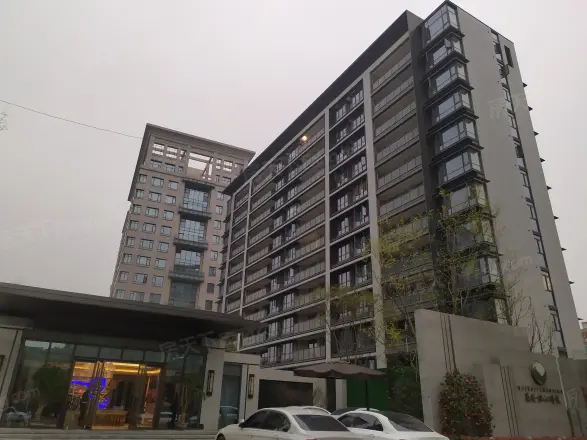 荣安姚江晴雪