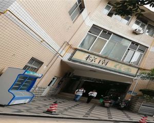 棕南俊园4室1厅南