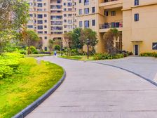 无欠款,无个税,房本满二,有户口