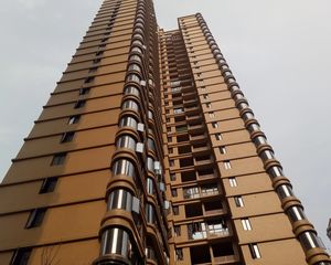 三润城4室2厅南北
