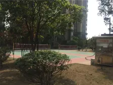 次新小区精装一室,居家安静户型方正。业主诚心出售