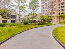 两房两厅一卫,采光好,朝南,可随时看房