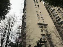 诚意出售,采光充足,居家装修,品质小区,交通便利,电梯房