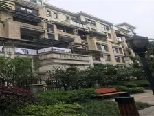 观音桥 保利江上明珠朗园六房468万