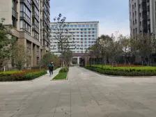 虹桥品质小区,精装两房,采光良好,业主诚意出售