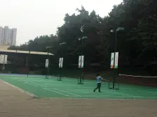 精装四房 配套齐全 中间楼层