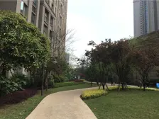 龙湖临江低密度大社区 拎包入住