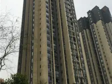 精装三房,轻轨沿线,户型方正,家具家电齐全拎包入住