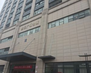 世贸公寓,两室一厅,精装诚信出售