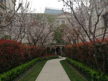 带子母车位,看房方便,拎包入住。