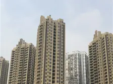 李家沱商圈内,带露台,交通出行方便!