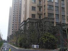 南风花园精装好房诚意出售