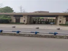 约克郡新上带前后花园的洋房底跃