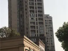 景观房 上证111平米 实得200平米 独立入户 带车位