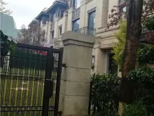 业主急售!江北嘴寰宇天下,东升府联排别墅中户,看两江观来福士