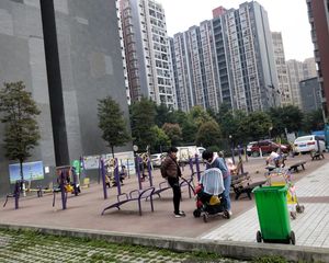 美好小区2室1厅西