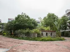 加州新牌坊 龙湖南苑三房170万