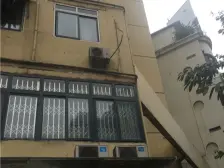 上清寺 四海大厦二房65万