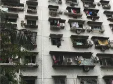 老城车站旁精装修两房 楼下买蔡菜购物很方便
