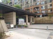 照母山洋房社区,楼间距宽,住家安静,清水