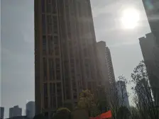 总价低,围绕彩云湖,空气清新,适合自己居住人群