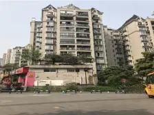 精装三房 朝中庭 通车库