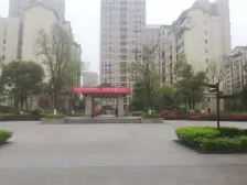 户型方正,视野开阔,采光充足,配套设施齐全